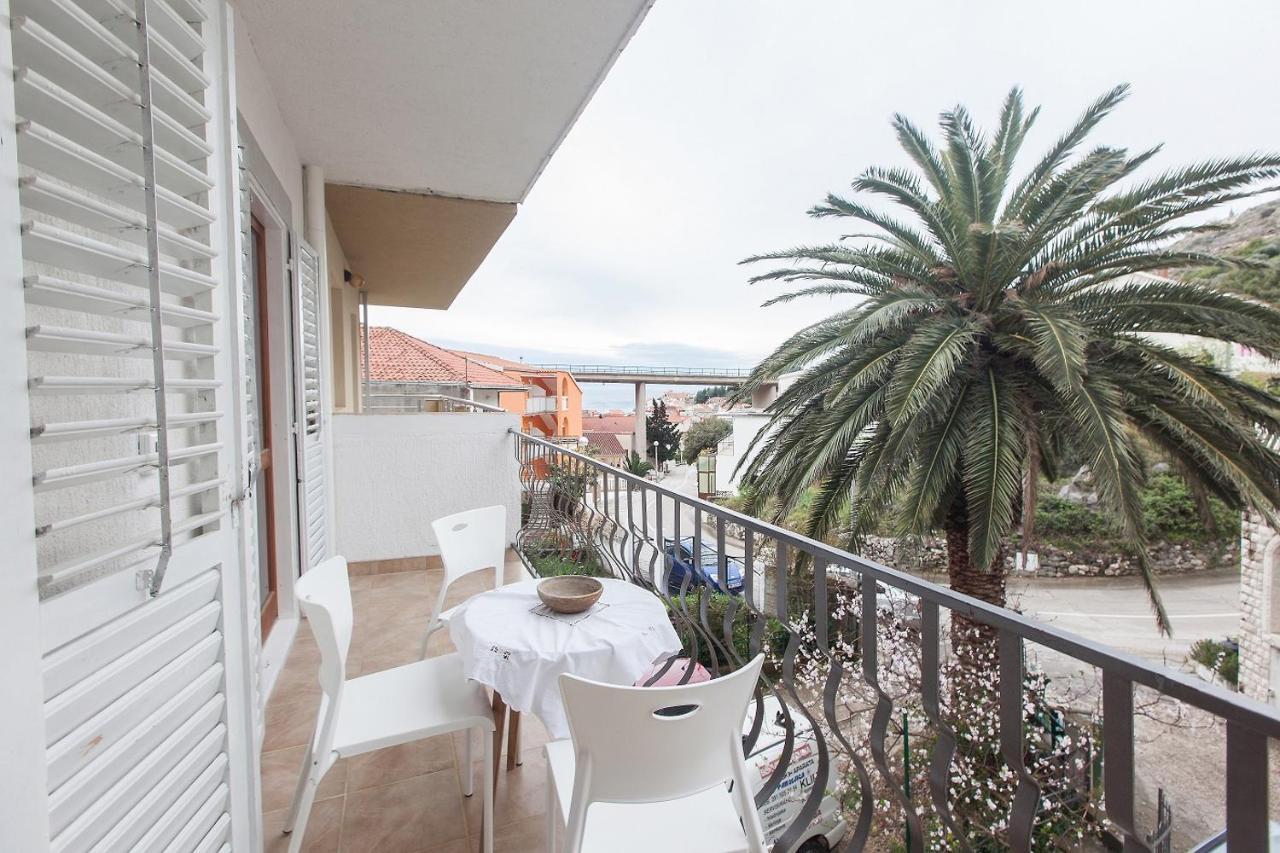 Vega Apartments Podgora Buitenkant foto