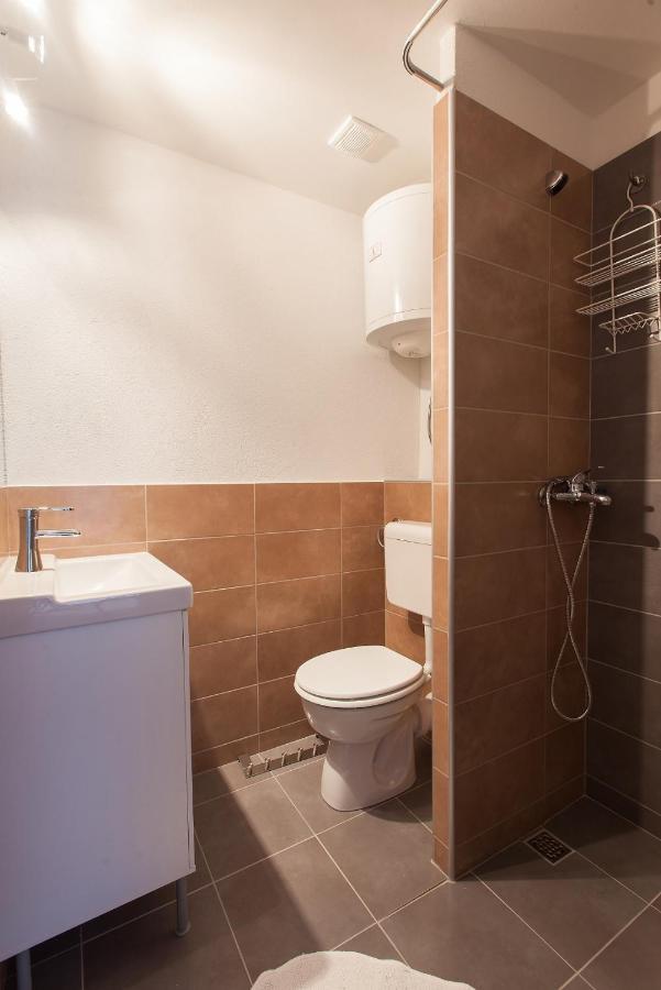 Vega Apartments Podgora Buitenkant foto